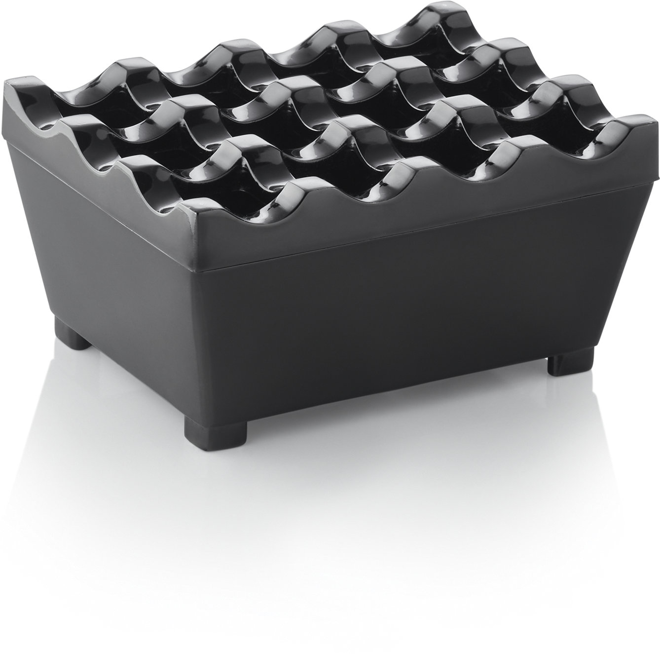 Windaschenbecher 9,5 x 7,5 cm, schwarz verchromt Windaschenbecher 9,5 x 7,5 cm, schwarz verchromt